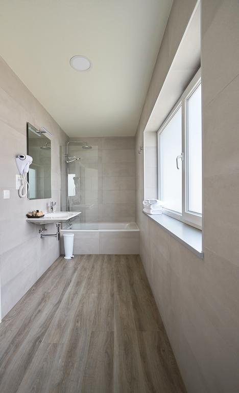 Hotel Boa Vista Viveiro Dış mekan fotoğraf